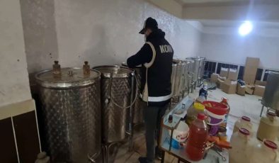 Siirt’te 4 bin litre kaçak şarap ele geçirildi