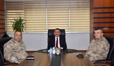 Şırnak Jandarma Bölge Komutanı Tekin Aktemur, Vali Hacıbektaşoğlu’nu ziyaret etti