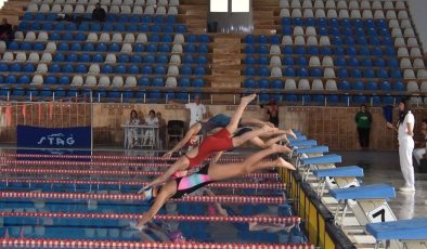 Anadolu Yıldızlar Ligi yüzme grup müsabakaları Elazığ’da yapıldı