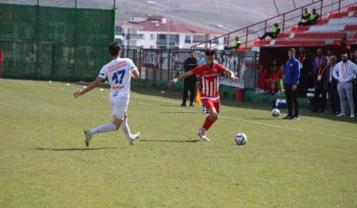 TFF 3. Lig: HD Elazığ Karakoçan: 0 – BÜ Alanya Kestelspor: 0