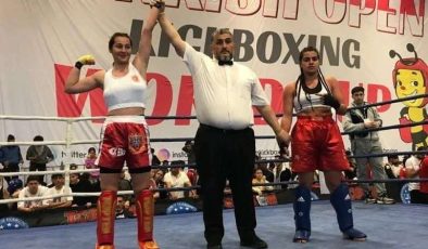 Cemile Aykoç kick boksta dünya şampiyonu oldu
