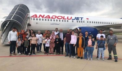 Cizre’de engelli çocuklar havalimanını gezdi