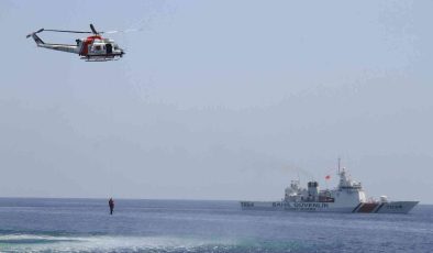 KKTC’de icra edilen Şehit Teğmen Caner Gönyeli 2022 Tatbikatı’nın deniz safhası nefes kesti