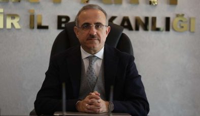 AK Parti İzmir İl Başkanı Kerem Ali Sürekli: “Asla unutulmayacak bir demokrasi dersi”
