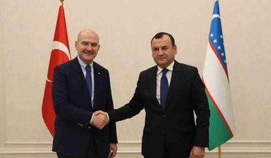 Bakan Soylu, Özbekistan Ulusal Muhafızlar Komutanı Tümgeneral Djuraev ile bir araya geldi