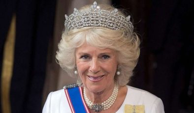 İngiltere’nin yeni kraliçesi Camilla oldu