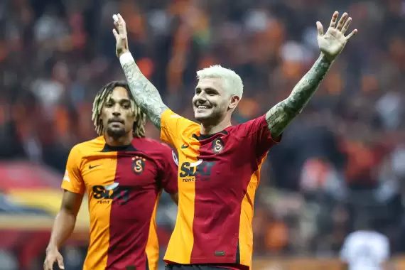 Dünya Baskını Galatasaray – Beşiktaş Maçının Yıldızı Icardi’yi Manşet Yaptı