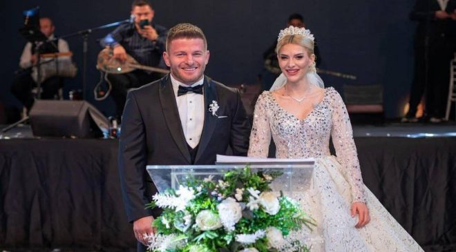 Eski Survivor yarışmacıları İsmail Balaban ve İlayda Şeker bir düğün de Antalya’da yaptı